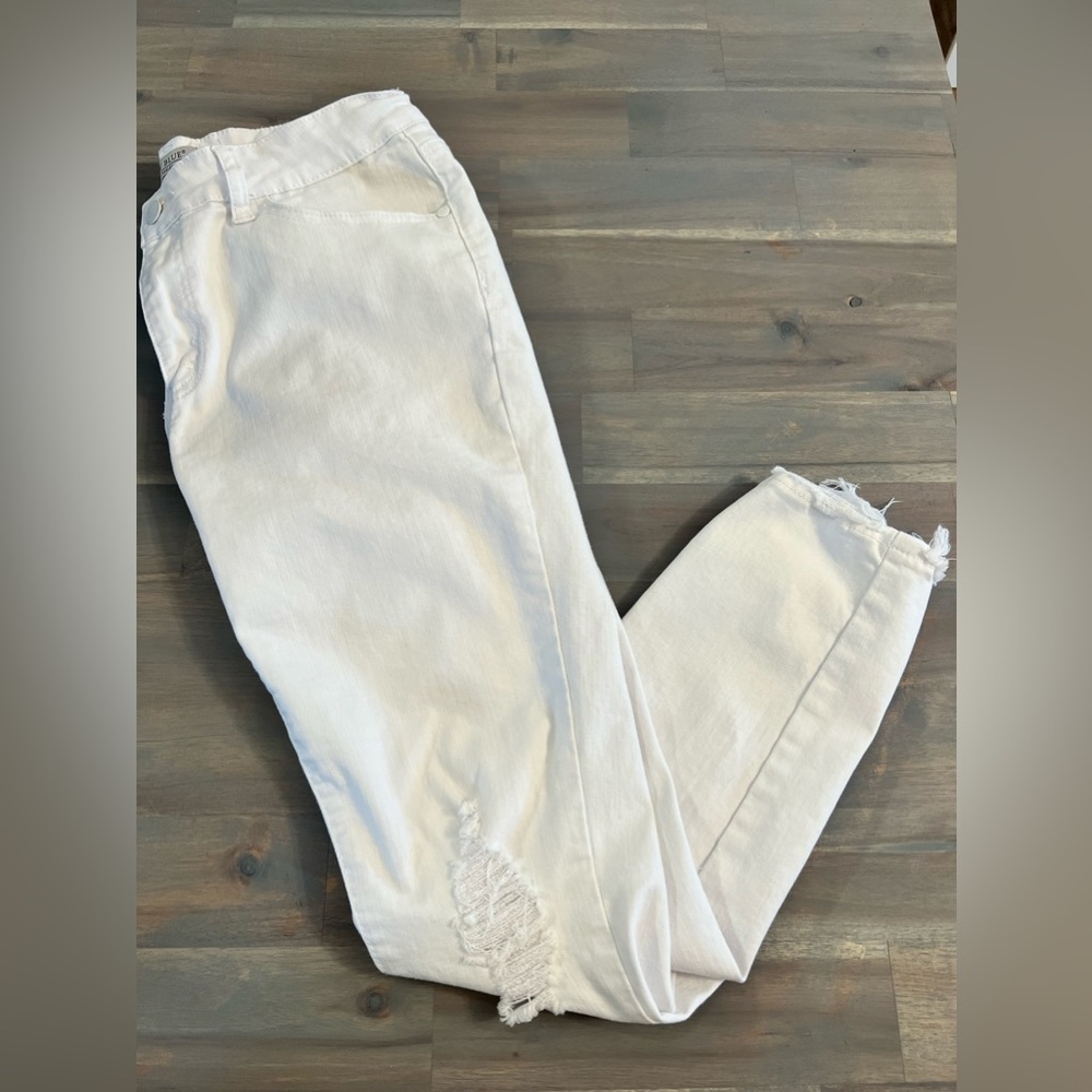 Judy Blue White Denim Distressed Skinny Fit Jeans Size 13/31